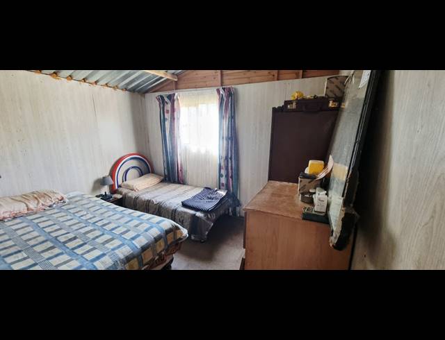 2 BEDROOM FREESTANDING FOR SALE IN UMTENTWENI